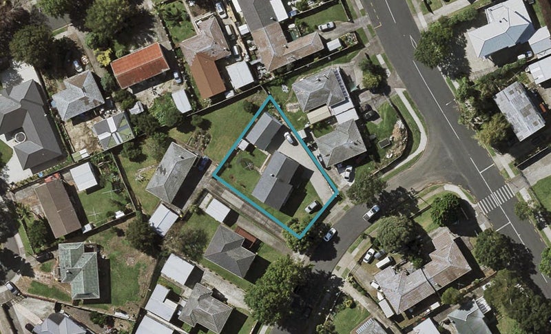 3 Almay Place, Clover Park, Auckland - Carousel 1