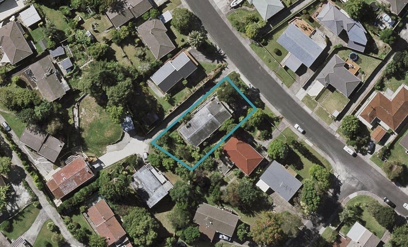 54 Salamanca Road, Sunnynook, Auckland - Carousel 1