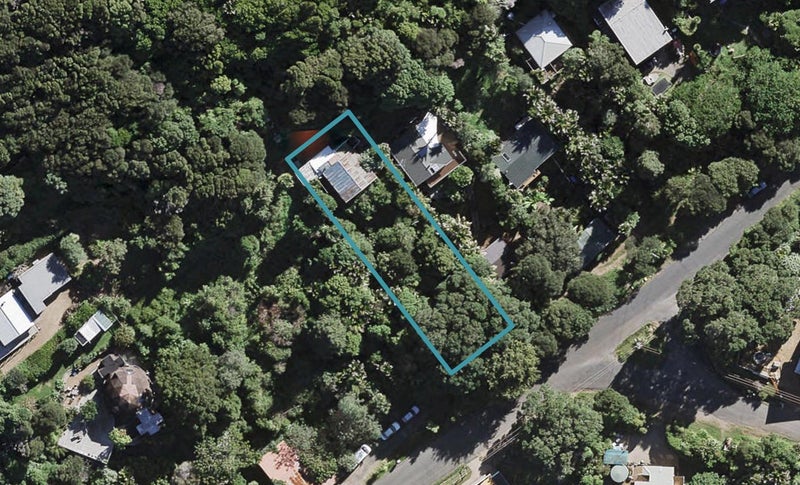 9 Glen Brook Road, Omiha, Waiheke Island - Carousel 1