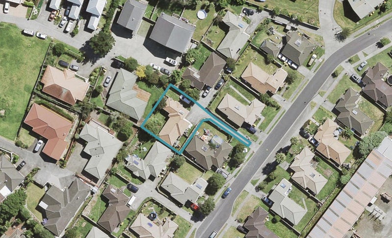 37 Charlenne Close, Ranui, Auckland - Carousel 1