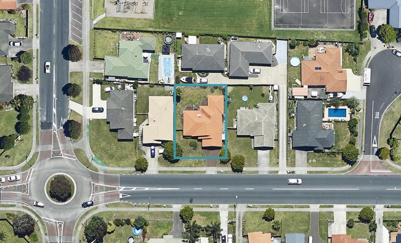 319 Gravatt Road, Papamoa Beach, Papamoa - Carousel 1