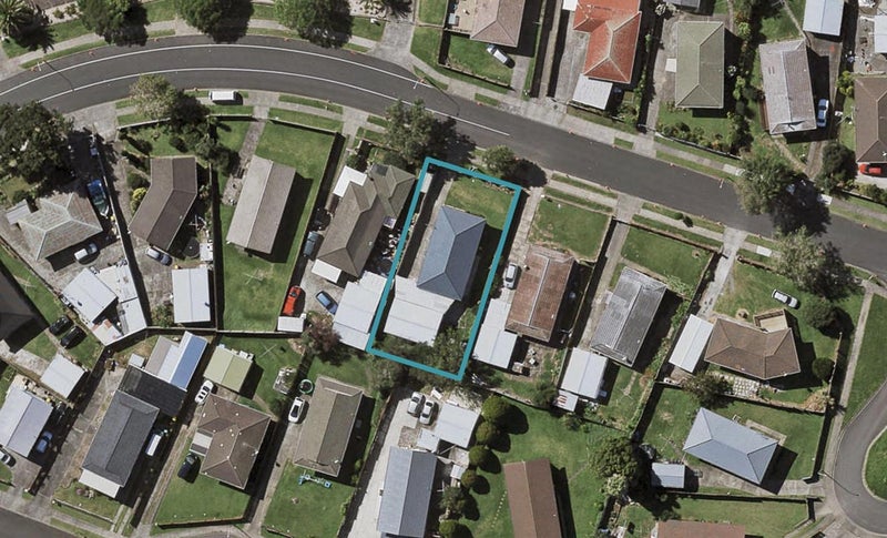 21 Israel Avenue, Clover Park, Auckland - Carousel 1