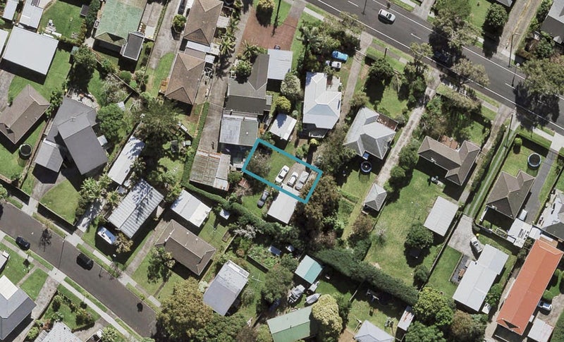 58D Muir Avenue, Mangere Bridge, Auckland - Carousel 1