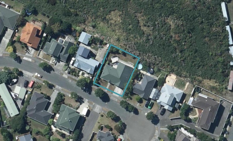 5 Westridge, Camborne, Porirua - Carousel 1