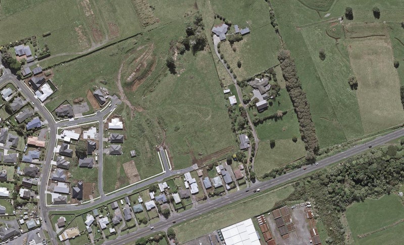 29 Customhouse Street, Bell Block, New Plymouth - Carousel 1