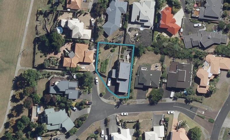 8 Strata View, Western Heights, Hamilton - Carousel 1