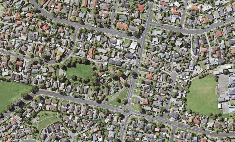 335A Bucklands Beach Road, Bucklands Beach, Auckland - Carousel 1
