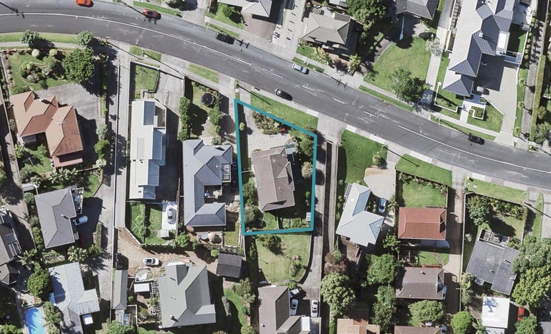 71A Uxbridge Road, Cockle Bay, Auckland - Carousel 1