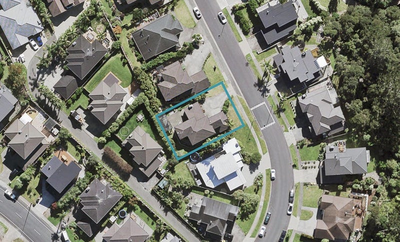 18 Aberley Road, Schnapper Rock, Auckland - Carousel 1
