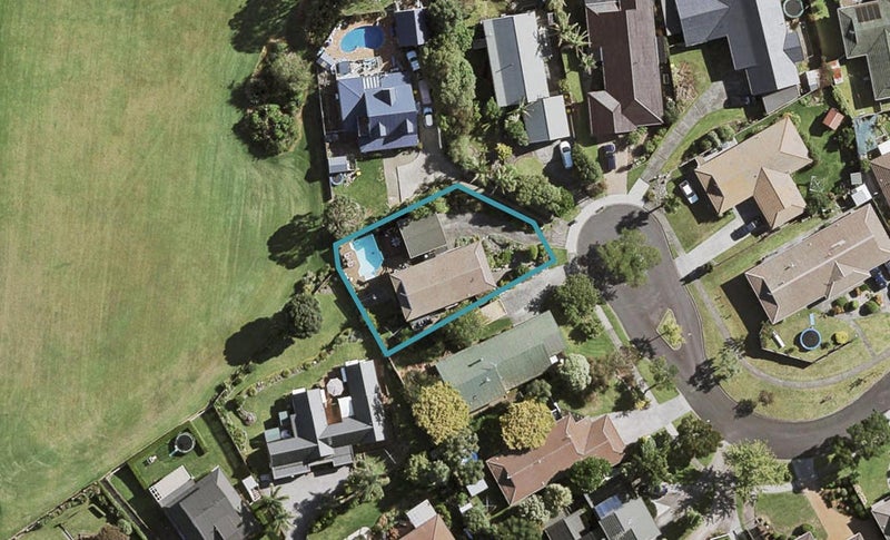 19 Syntax Place, Conifer Grove, Takanini - Carousel 1