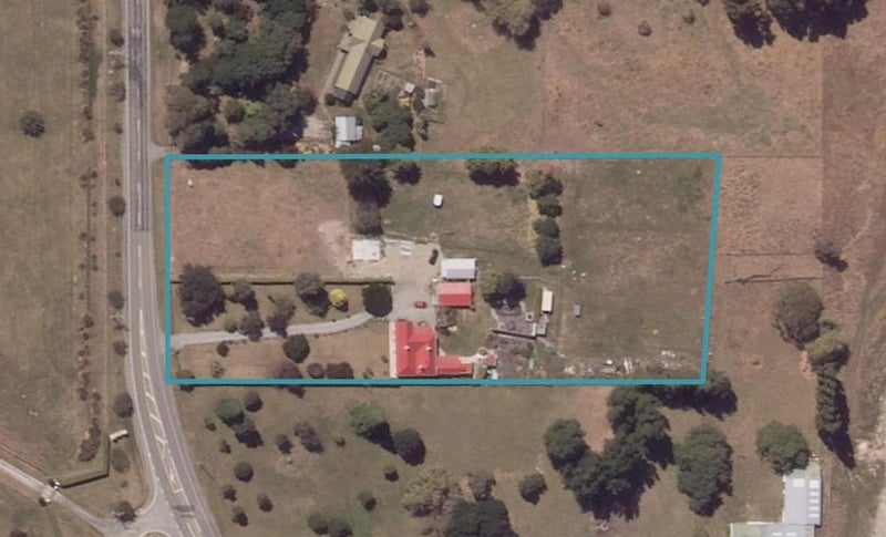 57 Weston Road, Waiareka Junction, Oamaru - Carousel 1