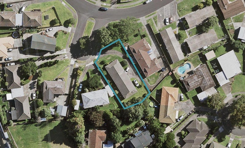 1/18 Challen Close, Conifer Grove, Takanini - Carousel 1