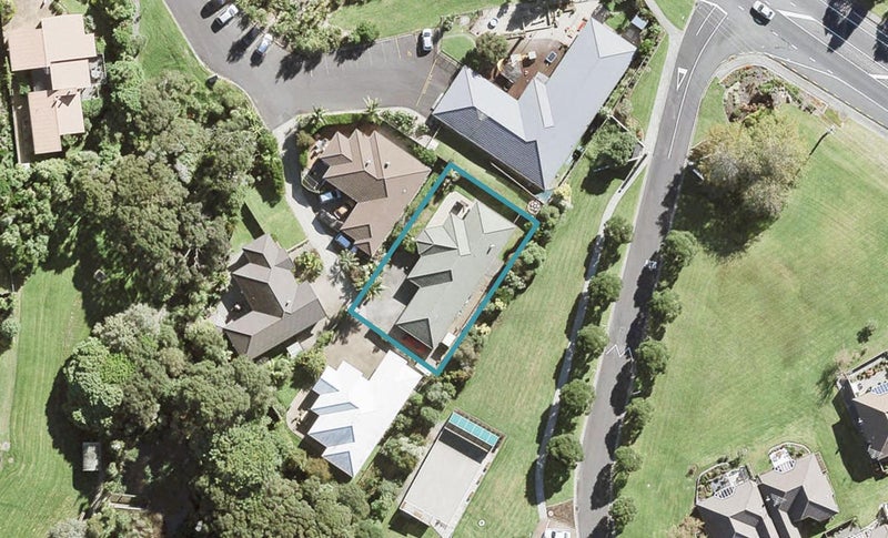 3B Blue Heron Rise, Stanmore Bay, Whangaparaoa - Carousel 1