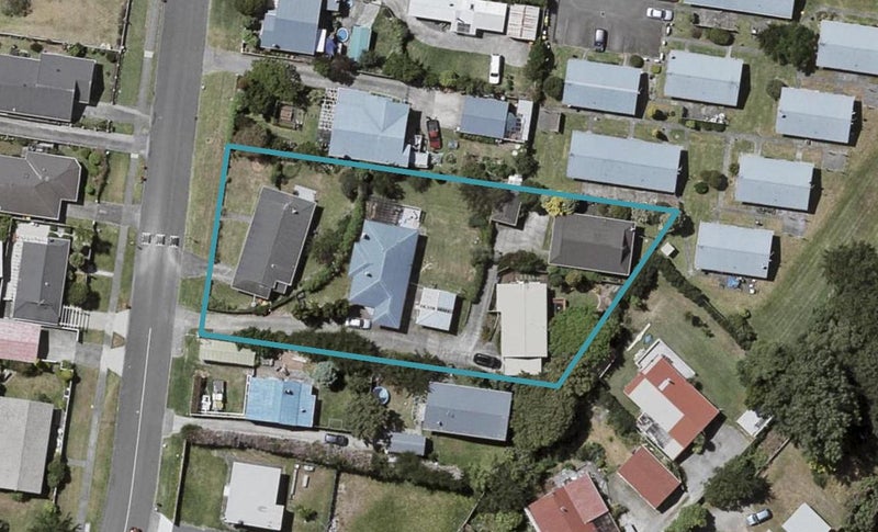 53B Bluegum Road, Paraparaumu Beach, Paraparaumu - Carousel 1