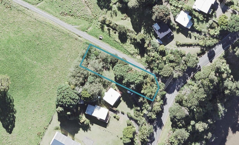 1276 Huia Road, Huia, Auckland - Carousel 1