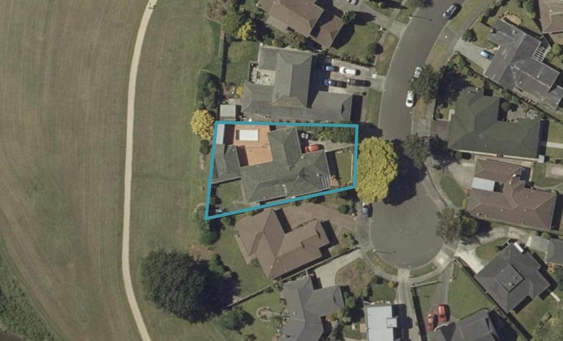 52 Kentucky Way, Awapuni, Palmerston North - Carousel 1