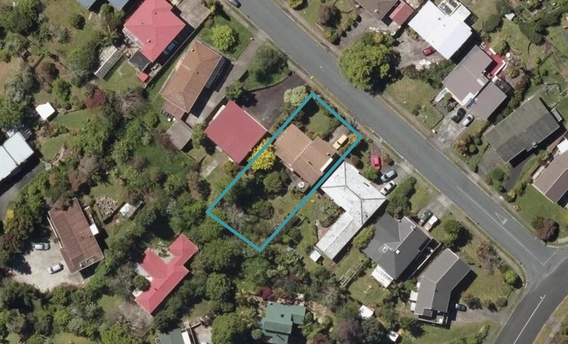 16 Oakland Avenue, Woodhill, Whangarei - Carousel 1