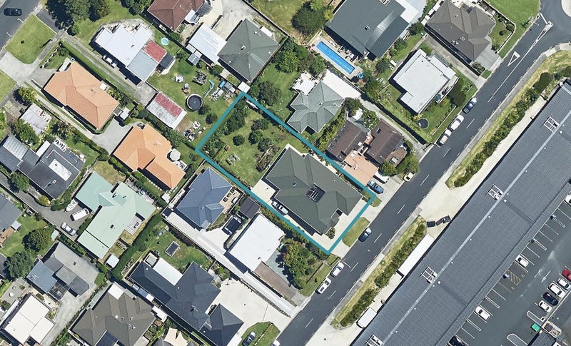77 Christopher Street, Tauranga South, Tauranga - Carousel 1