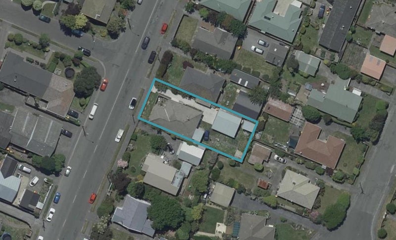 16 Avonhead Road, Avonhead, Christchurch - Carousel 1