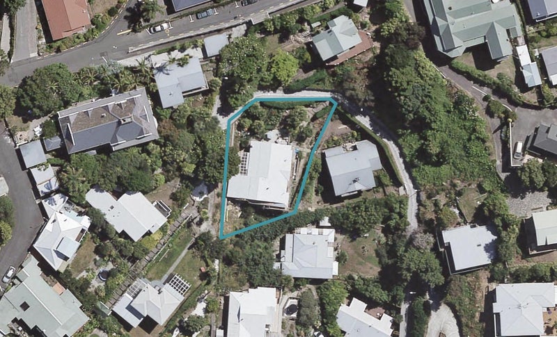26 Brewster Street, Bluff Hill, Napier - Carousel 1