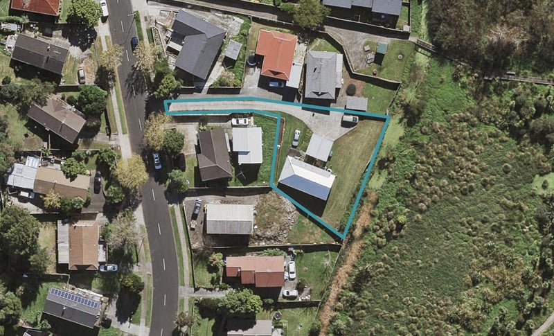 25 Malaspina Place, Papatoetoe, Auckland - Carousel 1