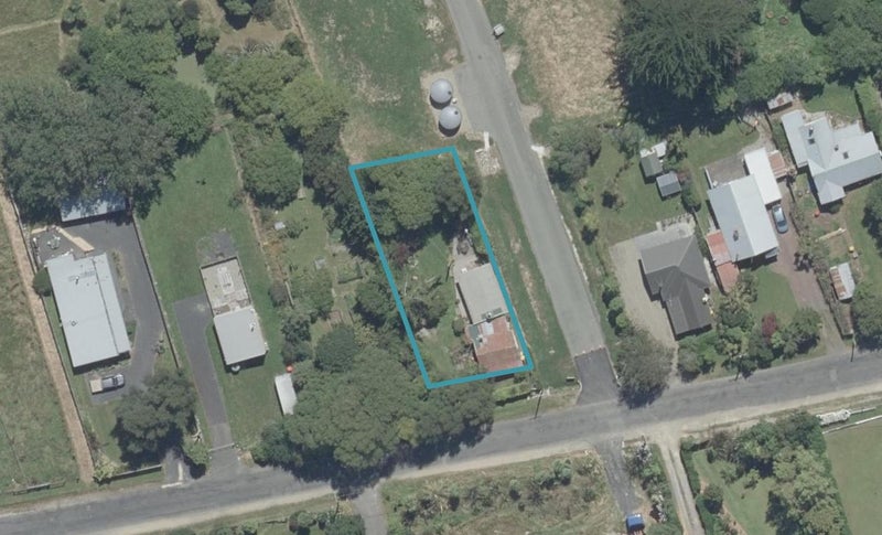 27 Bay Road, Warrington, Waikouaiti - Carousel 1