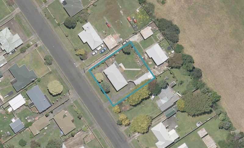 42 Polson Street, Castlecliff, Whanganui - Carousel 1