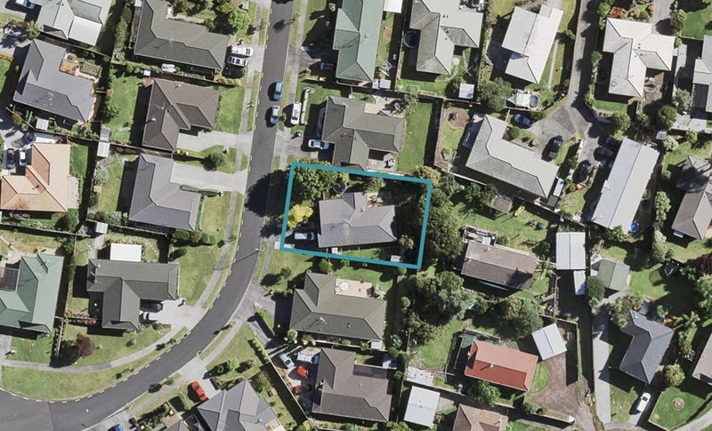 6 Matilda Place, Weymouth, Auckland - Carousel 1
