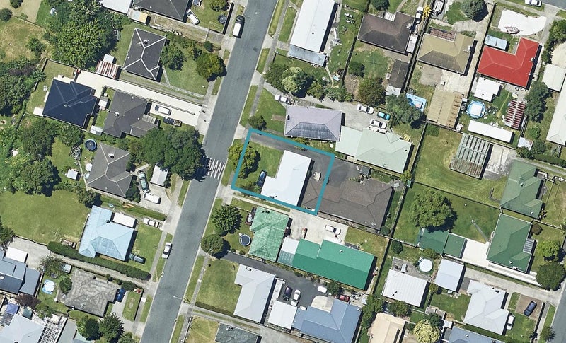 22 Henderson Crescent, Parkvale, Tauranga - Carousel 1