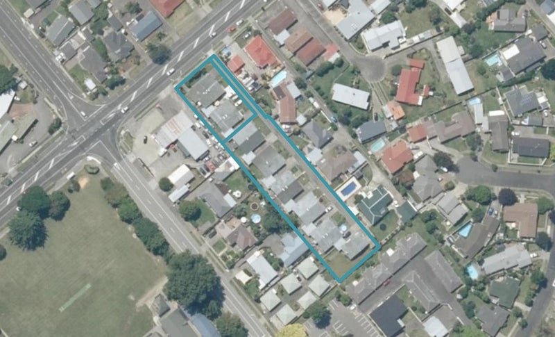 8/90 Gloucester Street, Greenmeadows, Napier - Carousel 1