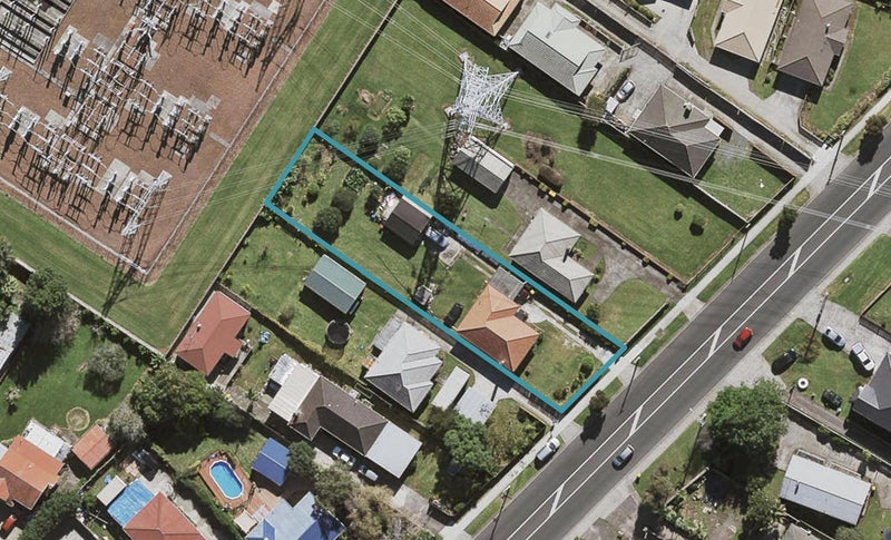 311 Massey Road, Mangere East, Auckland - Carousel 1