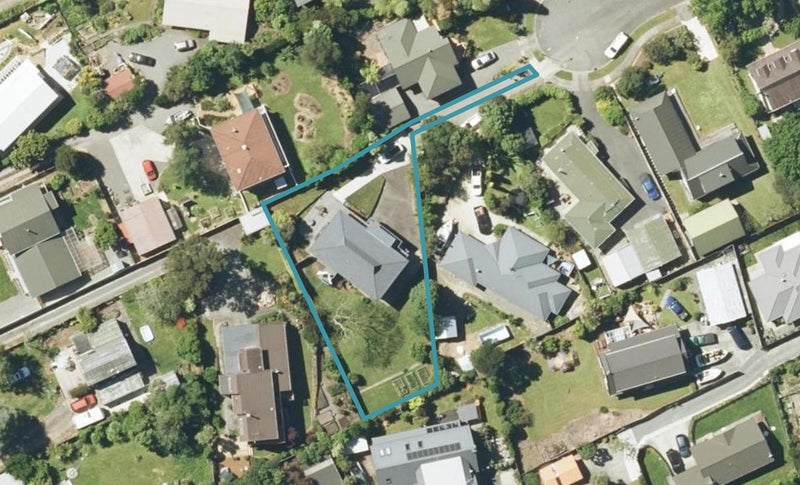 8A The Anchorage, Waikawa, Picton - Carousel 1