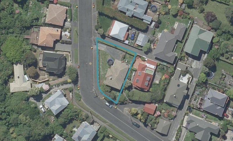 62 Preston Crescent, Belleknowes, Dunedin - Carousel 1