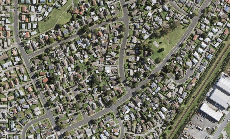 8 Limond Street, Randwick Park, Auckland - Carousel 1
