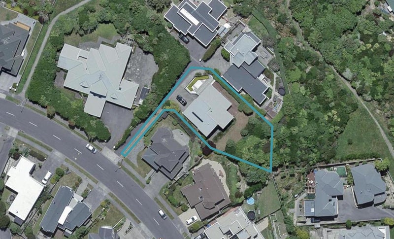 42 Waverton Terrace, Churton Park, Wellington - Carousel 1