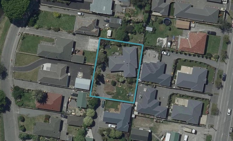 7 Burnbrae Street, Saint Martins, Christchurch - Carousel 1