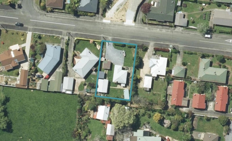 4 Edinburgh Street, Takaka - Carousel 1