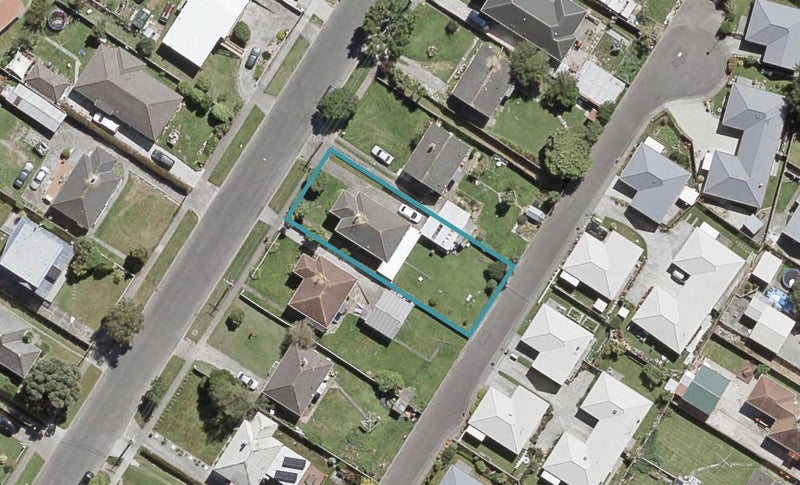 76 Molesworth Street, Taita, Lower Hutt - Carousel 1