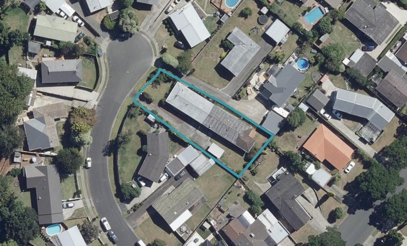 8B Tanekaha Place, Pukete, Hamilton - Carousel 1