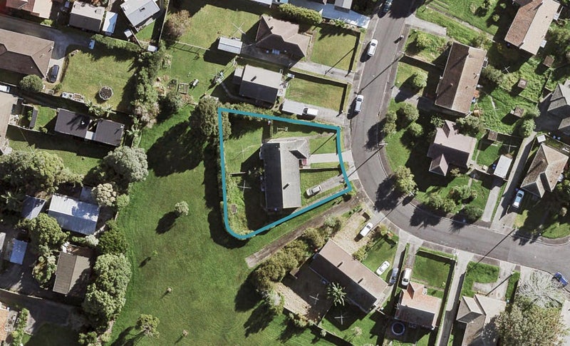 19 Tutuki Street, Waterview, Auckland - Carousel 1