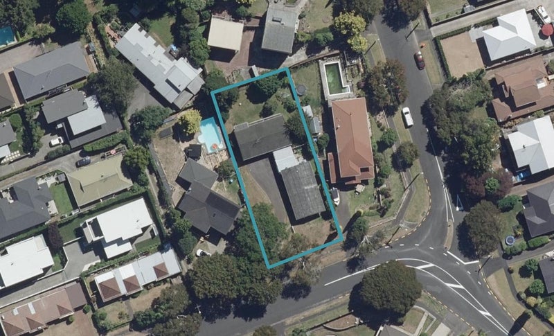 7A Constance Street, Queenwood, Hamilton - Carousel 1