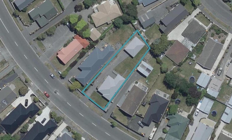 160 Queenspark Drive, Parklands, Christchurch - Carousel 1
