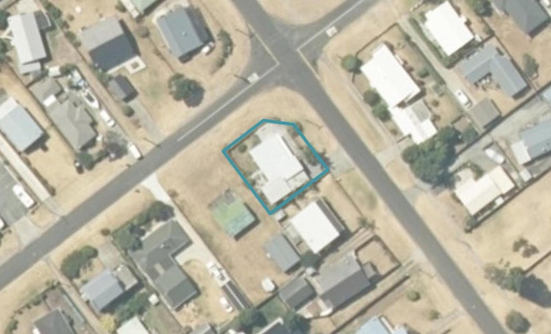 209 Tamaki Road, Whangamatā - Carousel 1