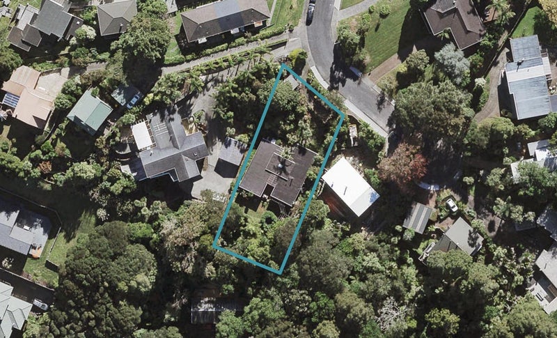 17 Arcadia Crescent, Bayview, Auckland - Carousel 1