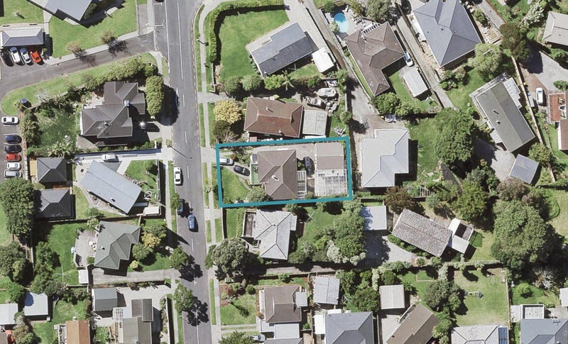 7 Wycherley Drive, Bucklands Beach, Auckland - Carousel 1