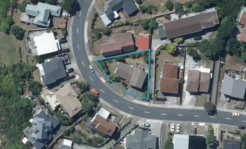 90 Pope Street, Camborne, Porirua - Carousel 1