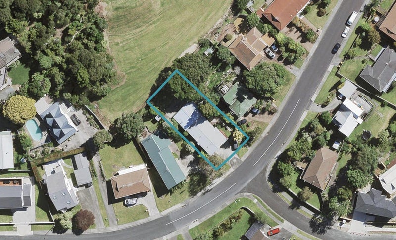 58 Spence Road, Henderson, Auckland - Carousel 1