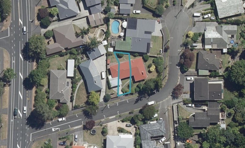 2/5 Chartwell Crescent, Chartwell, Hamilton - Carousel 1
