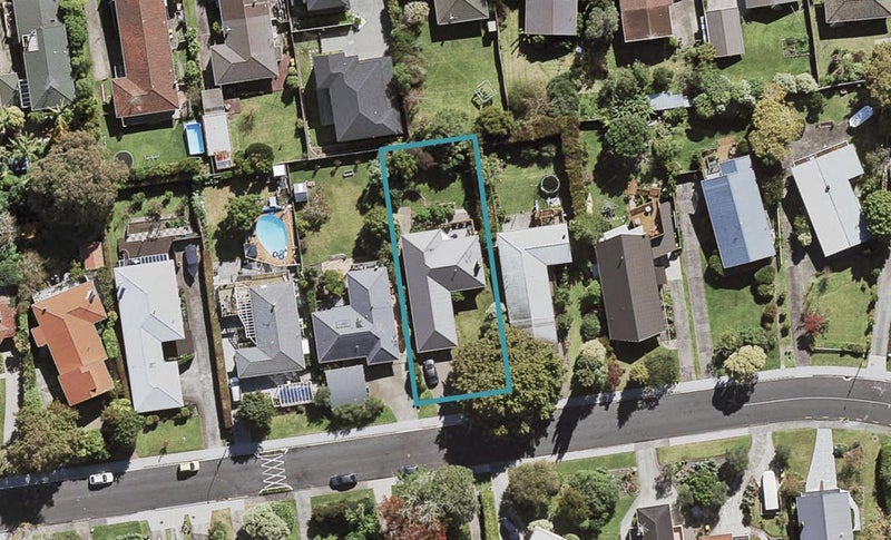 19 Alton Avenue, Hillcrest, Auckland - Carousel 1