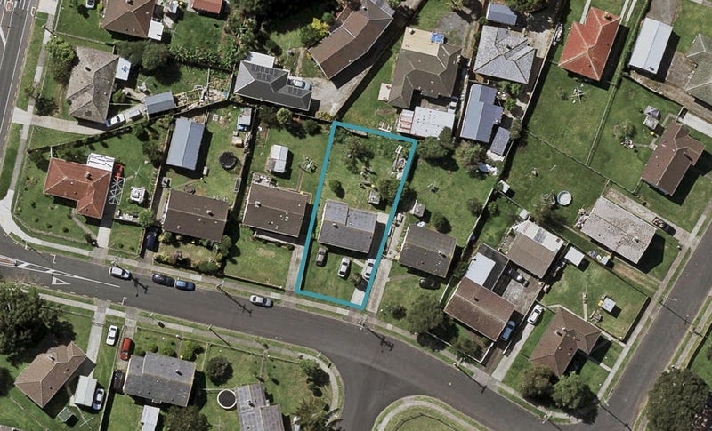8 Geraldine Road, Otara, Auckland - Carousel 1